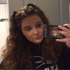 Meet your Posher, Brianna